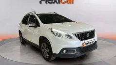 Blanco Usado 2018 Peugeot 2008 Style SUV | 7990 € (Buen precio)