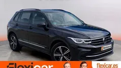 Negro Usado 2021 VW Tiguan Life SUV | 25.790 € (Buen precio)