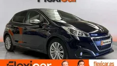 Usado 2018 Peugeot 208 Allure Utilitario | 8790 € (Precio justo)