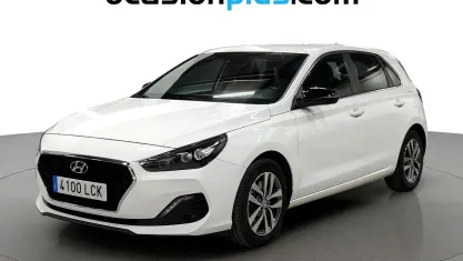 Usado Hyundai i30 120 CV (88 kW) 2019 Blanco Utilitario