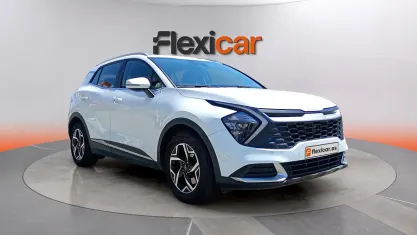 Usado Kia Sportage 136 CV (100 kW) 2023 Blanco SUV