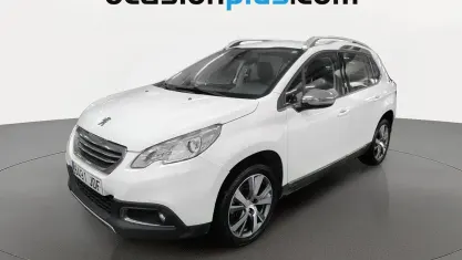 Käytetty Peugeot 2008 Allure 120 HP (88 kW) 2015 Valkoinen Katumaasturi