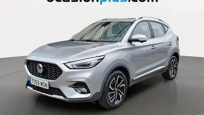 Usado MG ZS Luxury 111 CV (81 kW) 2023 Blanco SUV