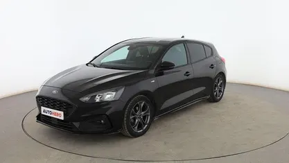 Usado Ford Focus ST-Line 125 CV (91 kW) 2019 Negro Berlina