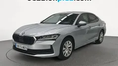 Gris plata Nuevo 2025 Skoda Superb Essence Berlina | 31.810 € (Super precio)