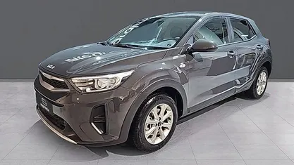 Usado Kia Stonic 84 CV (61 kW) 2022 Otro SUV