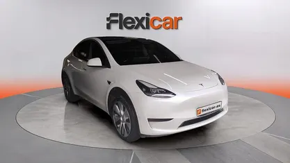 Usado Tesla Model Y RWD 255 kW (347 CV) 2023 Blanco SUV