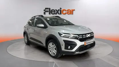 Usado Dacia Sandero Extreme 91 CV (66 kW) 2024 Gris Berlina
