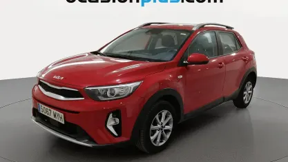 Usado Kia Stonic 79 CV (58 kW) 2025 Rojo SUV