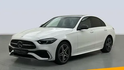 Usado 2024 Mercedes C300e AMG line Berlina | 49.900 € (Precio justo)