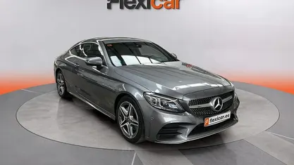 Usado Mercedes C220 196 CV (144 kW) 2019 Gris Coupe