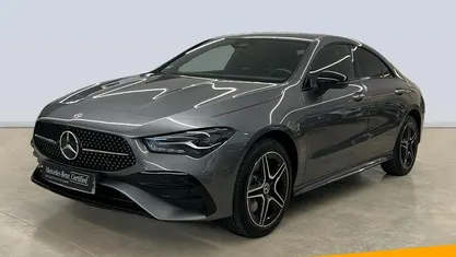 Usado Mercedes CLA250e AMG line 218 CV (160 kW) 2024 Berlina