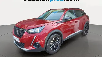 Usado Peugeot 2008 Allure 110 CV (80 kW) 2022 SUV