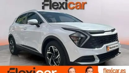 Usado Kia Sportage 136 CV (100 kW) 2023 Blanco SUV