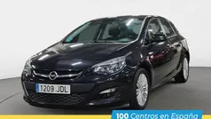 Negro Usado 2015 Opel Astra Selective Berlina | 9800 € (Precio justo)