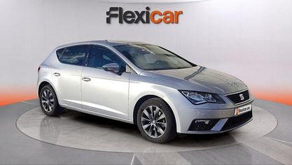 Begagnad Seat Leon ST Style 131 HK (96 kW) 2020 Grå Kombi