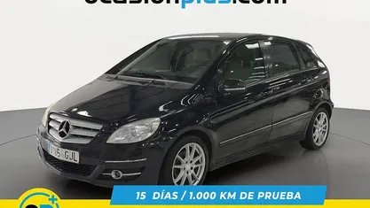 Usado Mercedes B180 109 CV (80 kW) 2008 Negro Monovolumen