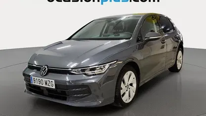 Usado VW Golf VIII 116 CV (85 kW) 2025 Gris Utilitario