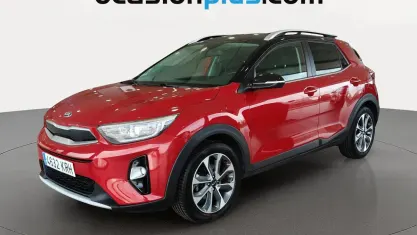 Usado Kia Stonic 101 CV (74 kW) 2018 Rojo SUV