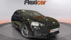Negro Usado 2019 Ford Focus ST-Line Berlina | 14.990 € (Buen precio)