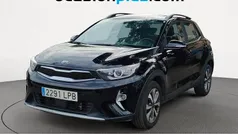 Usado 2021 Kia Stonic SUV | 17.173 € (Precio justo)