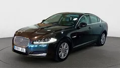 Usado 2015 Jaguar XF Luxury Berlina | 16.900 € (Precio justo)