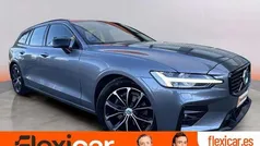 Gris Usado 2021 Volvo V60 Momentum Familiar | 25.990 € (Precio justo)