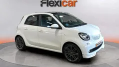 Blanco Usado 2017 Smart ForFour Passion Utilitario | 9690 € (Precio justo)