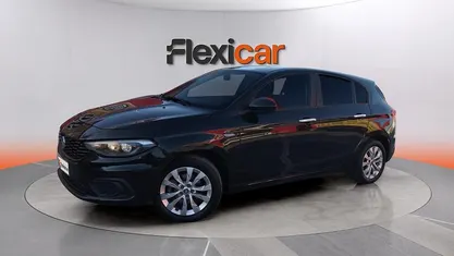 Occasion Fiat Tipo Easy 95 PK (69 kW) 2017 Zwart Sedan