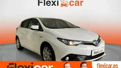 Blanco Usado 2018 Toyota Auris Hybrid Business Edition Berlina | 15.790 € (Precio justo)