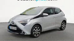 Usado 2019 Toyota Aygo X-play Utilitario | 11.355 € (Precio justo)