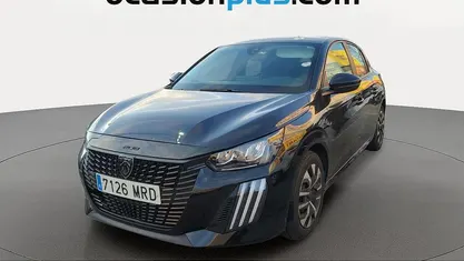 Usado Peugeot 208 Active 102 CV (75 kW) 2024 Negro Utilitario