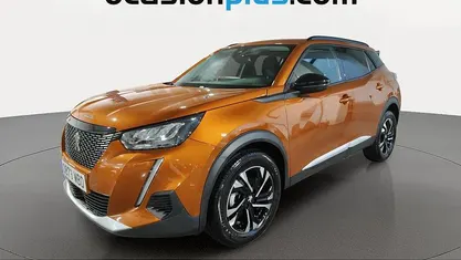 Usado 2022 Peugeot 2008 Allure SUV | 15.355 € (Buen precio)