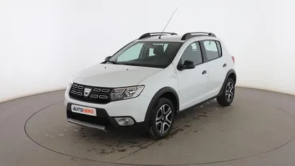 Blanco Usado 2019 Dacia Sandero Utilitario | 9799 € (Precio justo)