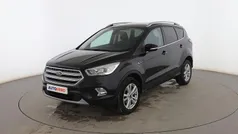 Negro Usado 2018 Ford Kuga Trend SUV | 15.499 € (Precio justo)