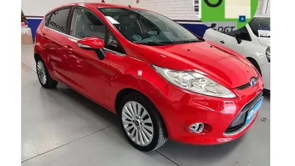 Usado Ford Fiesta Titanium 96 CV (70 kW) 2010 Utilitario