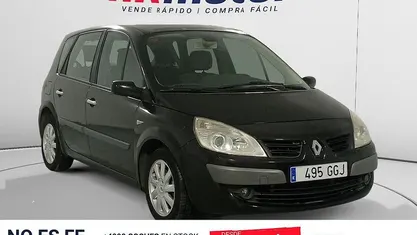 Usado Renault Scénic II Dynamique 106 CV (77 kW) 2008 Negro Monovolumen