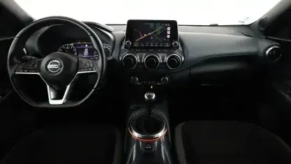 Używany Nissan Juke N-Connecta 117 KM (86 kW) 2020 Czerwony SUV