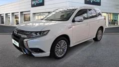 Blanco Usado 2018 Mitsubishi Outlander P-HEV SUV | 21.900 € (Precio justo)