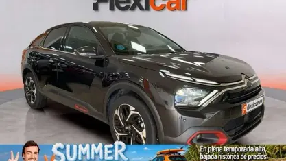 Usado Citroën C4 Feel 131 CV (96 kW) 2021 Negro Utilitario