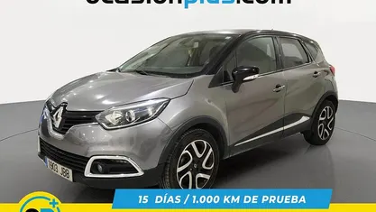 Usado Renault Captur Zen 90 CV (66 kW) 2014 Gris SUV