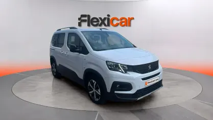 Usado Peugeot Rifter Allure 101 CV (74 kW) 2026 Blanco Monovolumen
