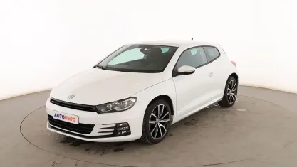 Usado VW Scirocco R-line BlueMotion 125 CV (91 kW) 2017 Blanco Coupe