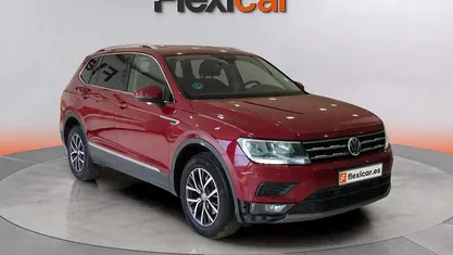 Usado VW Tiguan Allspace Advance 150 CV (110 kW) 2021 Rojo SUV