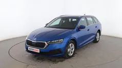 Azul Usado 2021 Skoda Octavia Ambition Familiar | 18.599 € (Precio justo)