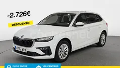 Blanco Usado 2024 Skoda Scala Selection Utilitario | 18.990 € (Precio justo)