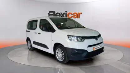 Occasion Toyota Proace Verso Active 102 PK (75 kW) 2022 Wit Stationwagen