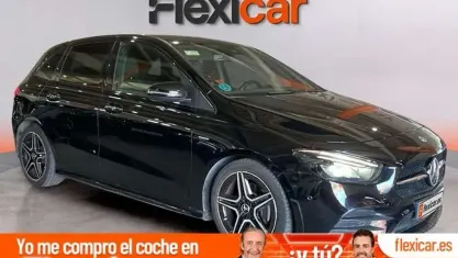 Usado Mercedes B200 150 CV (110 kW) 2021 Negro Utilitario
