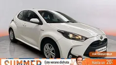 Blanco Usado 2021 Toyota Yaris Hybrid Active | 16.790 € (Precio justo)
