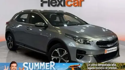 Usado Kia XCeed 141 CV (103 kW) 2021 Gris SUV